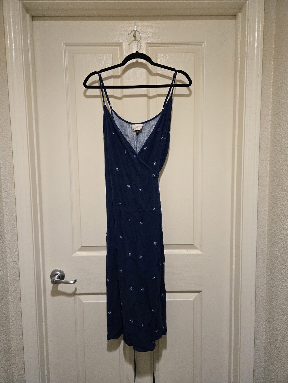 Universal Thread Blue Midi Dress